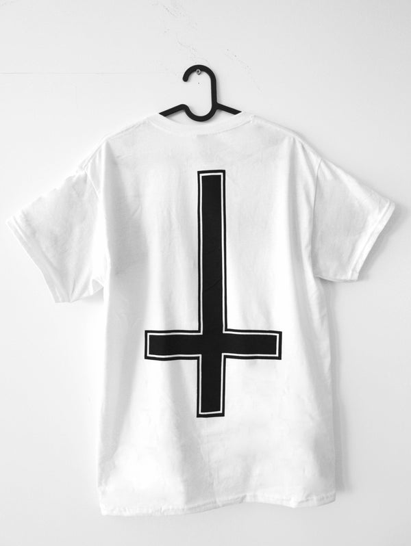 SALVATION // T-SHIRT